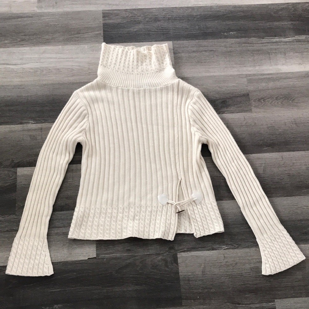 Women's Cream Ribbed Turtleneck Sweater